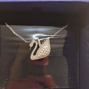 Swarovski Swan Pearl Necklace